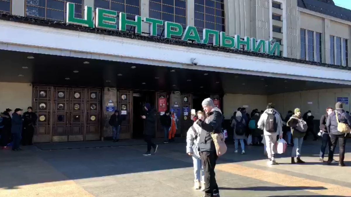 Reportér Novinek z Kyjeva: Chaos a nervozita stoupá